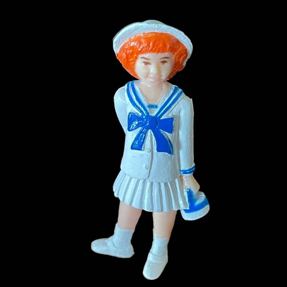 Vintage 1982 Little Orphan Annie Figurine Knickerbocker World Of Miniatures 2”